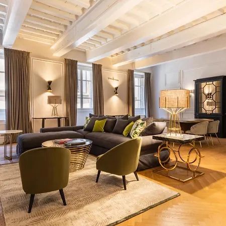 Apartment Borgo Albizi Penthouse Florence