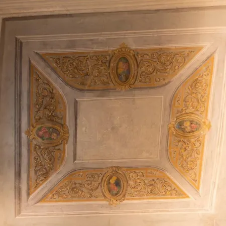 Apartment Borgo Albizi Penthouse