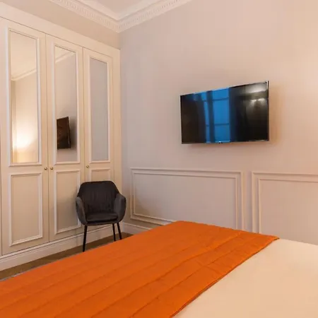 Borgo Albizi Penthouse Florence