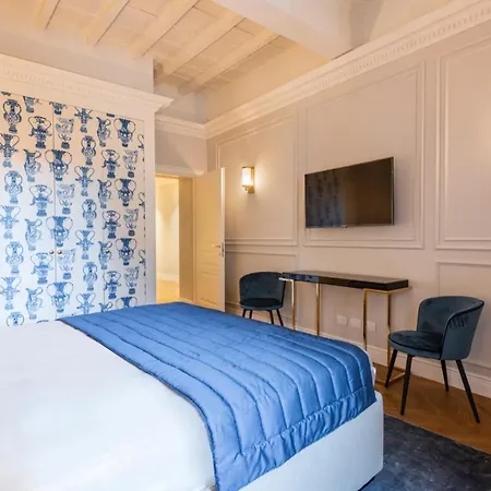 Borgo Albizi Penthouse Apartment Florence